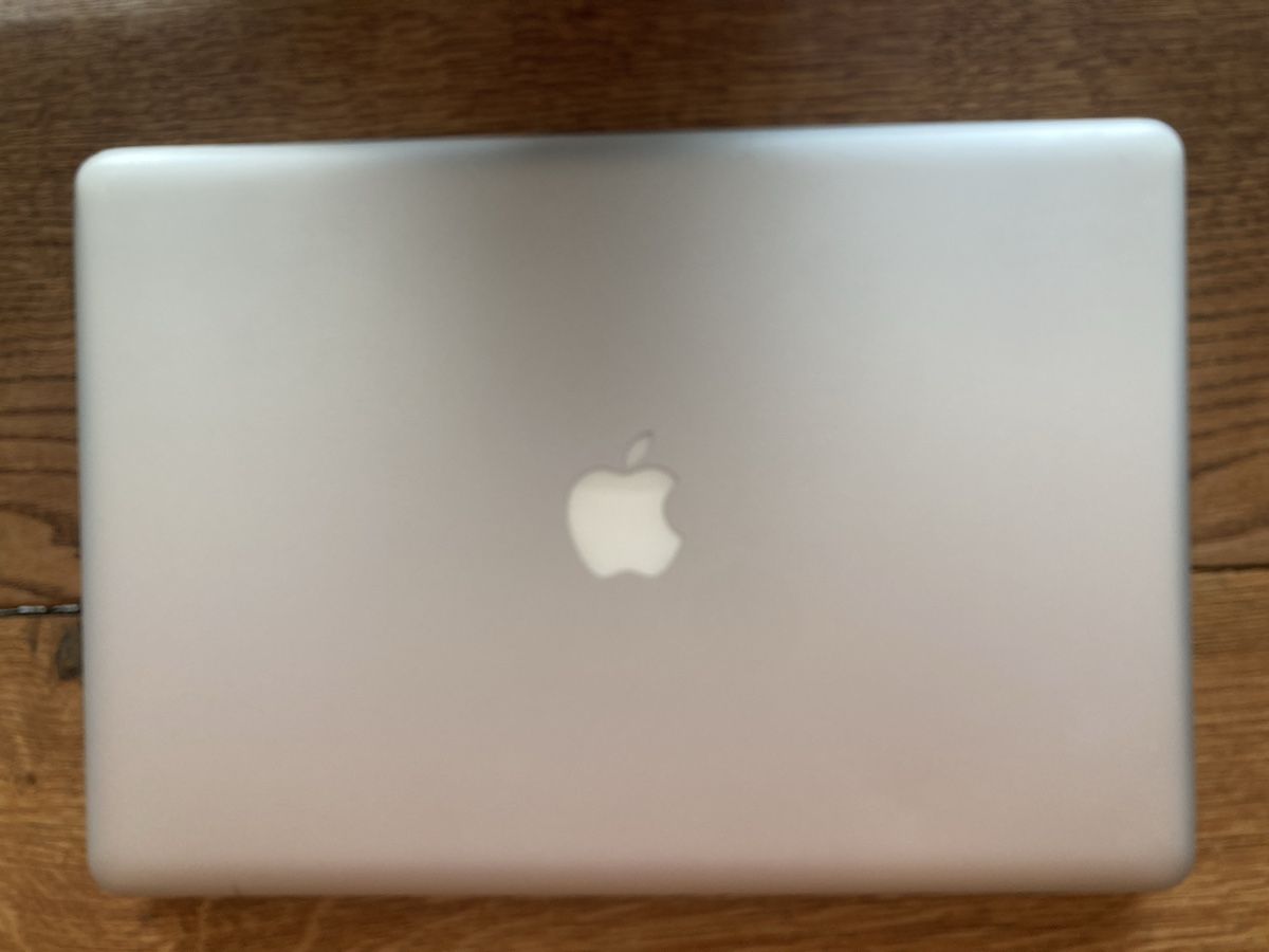 Apple Portables: MacBook Pro 15 Zoll Core2Duo – D'occasion à Flawil par rcnkr 5