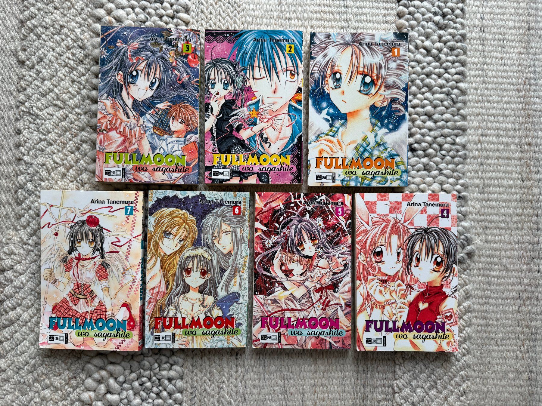 Fumetti: Fullmoon - Manga Reihe 1-7 – Usato da Wil SG venduto da stonechat