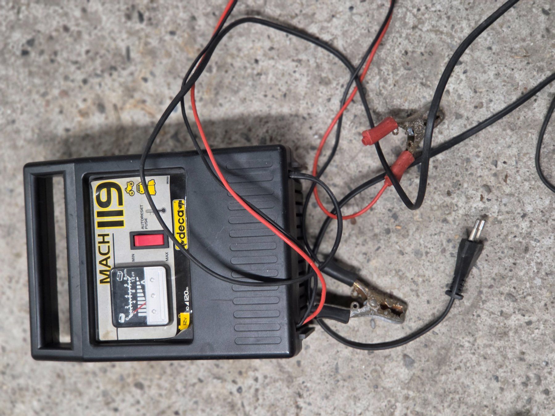 Caricabatterie: Batterieladegerät 2Volt ab Fr.1.- – Usato da Roggwil BE venduto da webl07 1