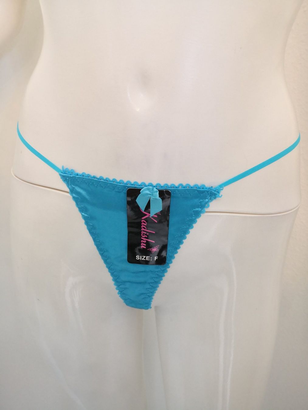 Intimissimi Sonstige Unterwäsche: 🤩5 STK: INTIMISSIMI BH'S SPITZE, MULTIFUNKTIONS & STRINGS – Gebraucht aus Olten von Naja-Twins-Twins 5