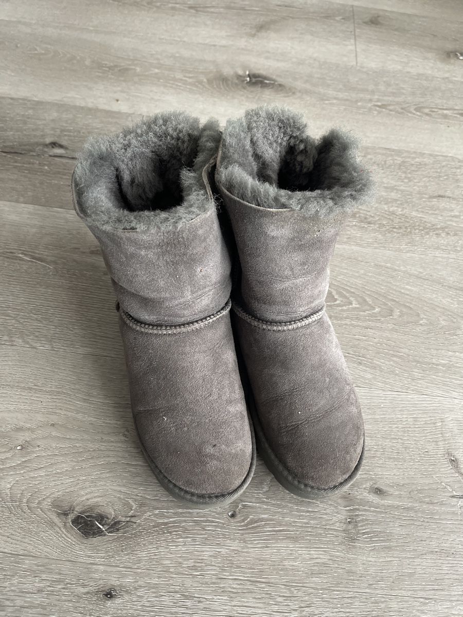 Ugg Scarpe da donna: UGG Bailey Bow – Usato da Biel/Bienne venduto da nicolegos 1