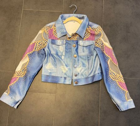 Coole Jeansjacke, Grösse M, neuwertig für den Sommer!