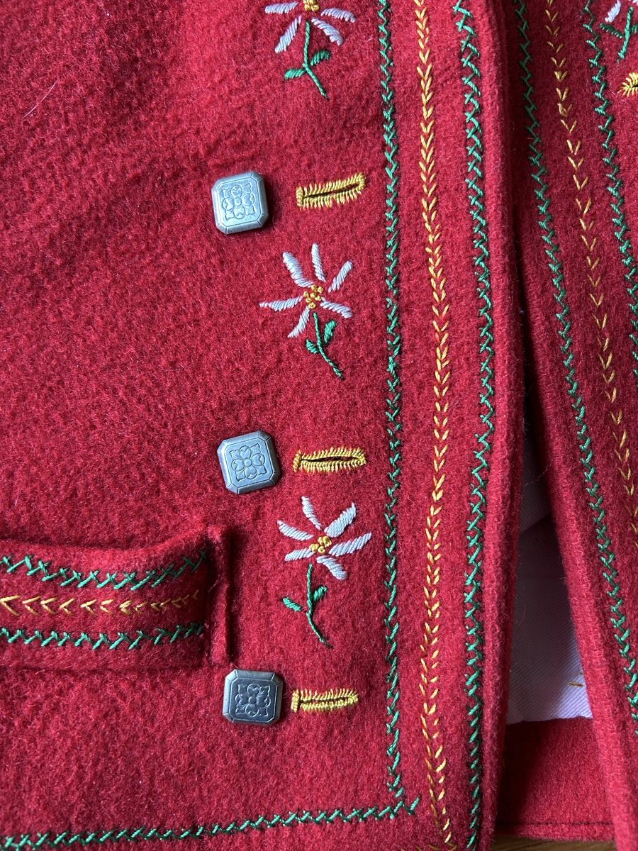 Altro abbigliamento per bambino: Appenzeller Brusttuch klein  – Usato da Urnäsch venduto da montags-lager 3