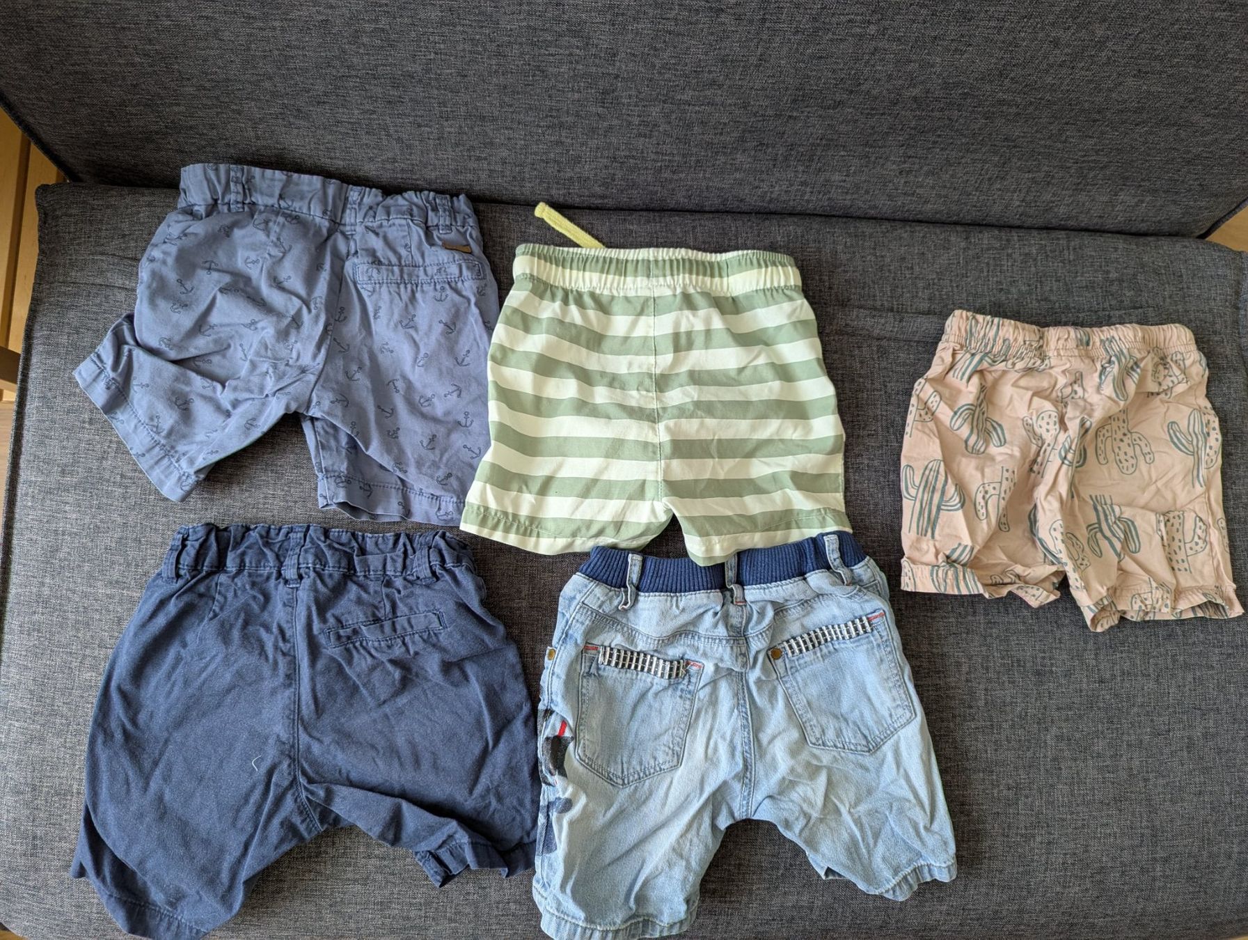 Pantaloni: Shorts, Grösse 92 cm – Usato da Zofingen venduto da Droni_A 1