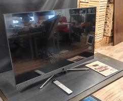 TV Bildschirm Loewe C43