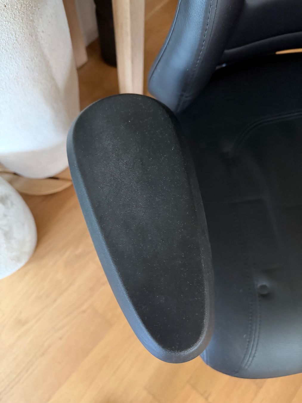 Sedie: Office Chair – Usato da Winterthur venduto da vik_9ws6 1