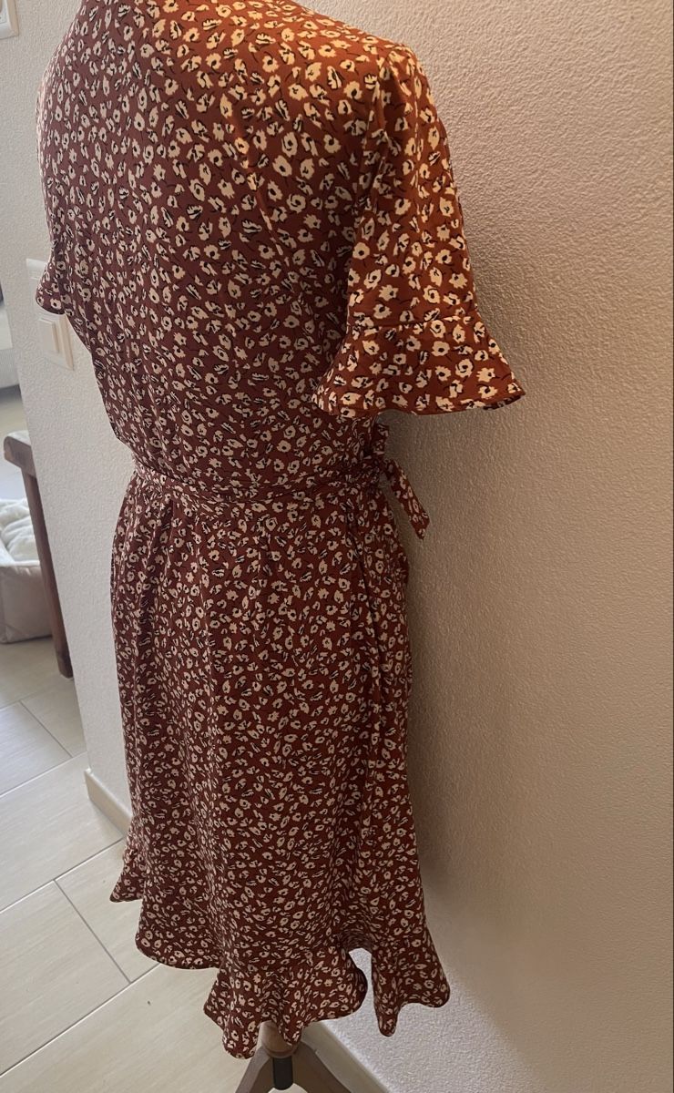 Only Vestiti: Robe ONLY léopard – Nuovo (secondo la descrizione) da St-Pierre-Clages venduto da Margot95 2