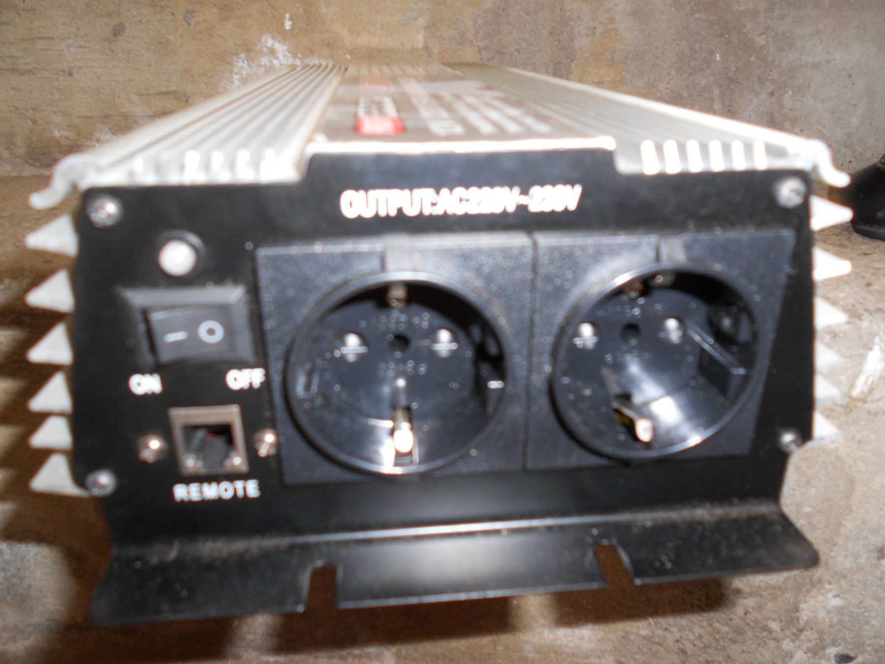 Wechselrichter: Umwandler 2000watt – Gebraucht aus KRAUCHTHAL von Ponky 2