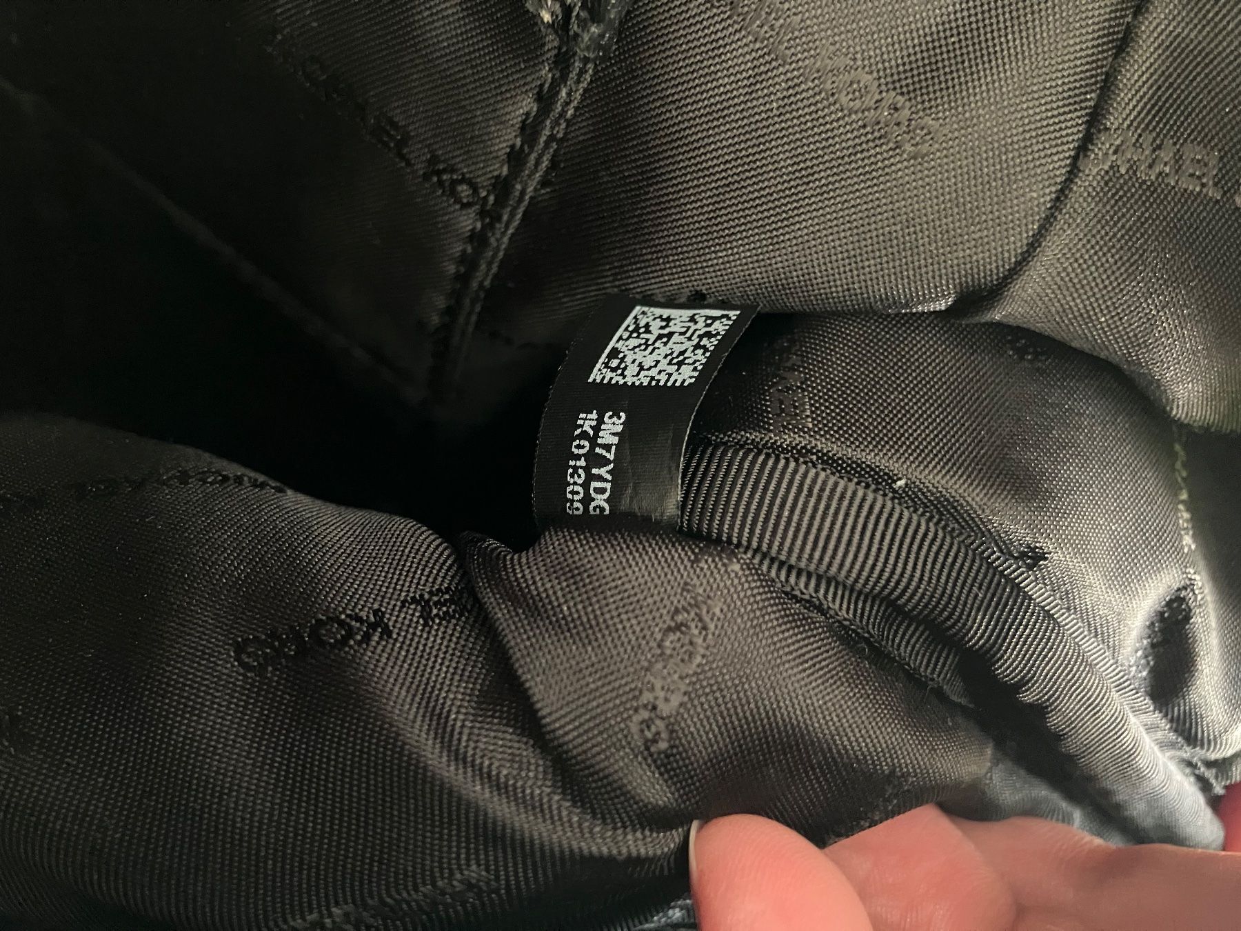 Michael Kors Rucksäcke: MICHAEL KORS Rhea Rucksack – Gebraucht aus Zürich von Ra.ahel 4