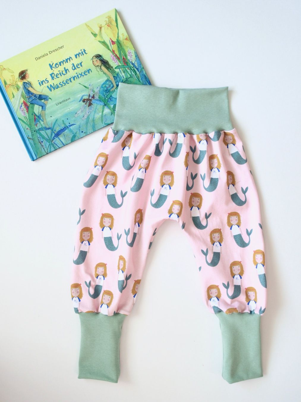 Pantaloni: Pumphose aus Bio Jersey Gr. 86/92 – Nuovo e nell'imballaggio originale da Dornach venduto da Zimtundzucker
