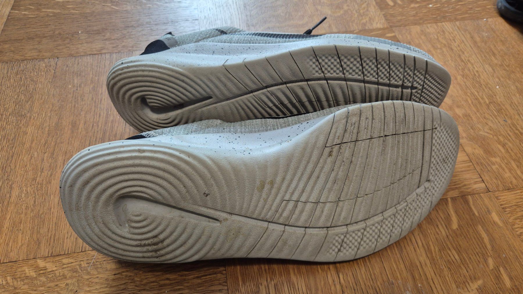Nike Scarpe da uomo: Nike Flex Experience Run 12, Grösse 45 – Usato da Gränichen venduto da Specops 2