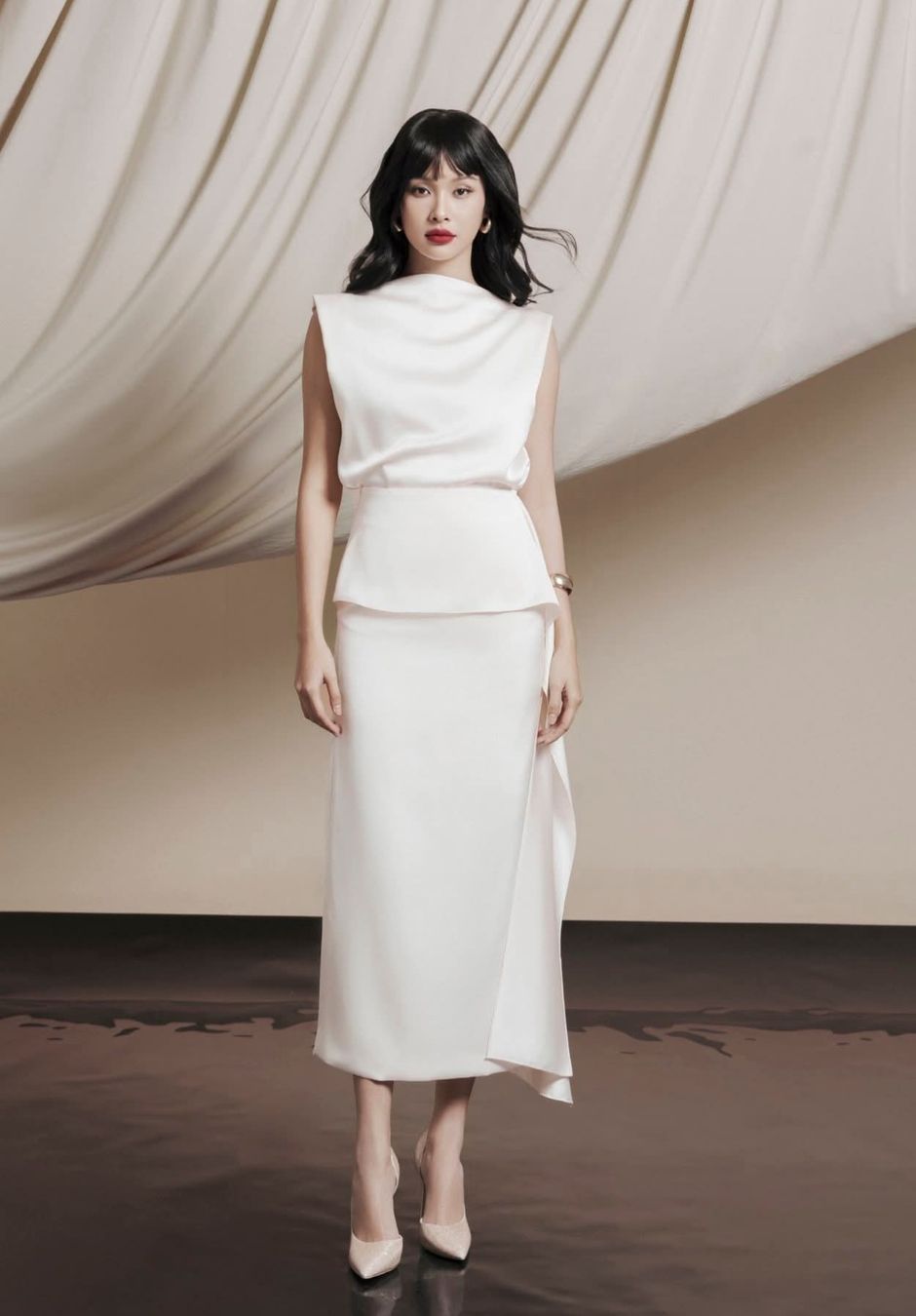 Vestiti: Brautkleid – Usato da Turbenthal venduto da apr_h7z2 9