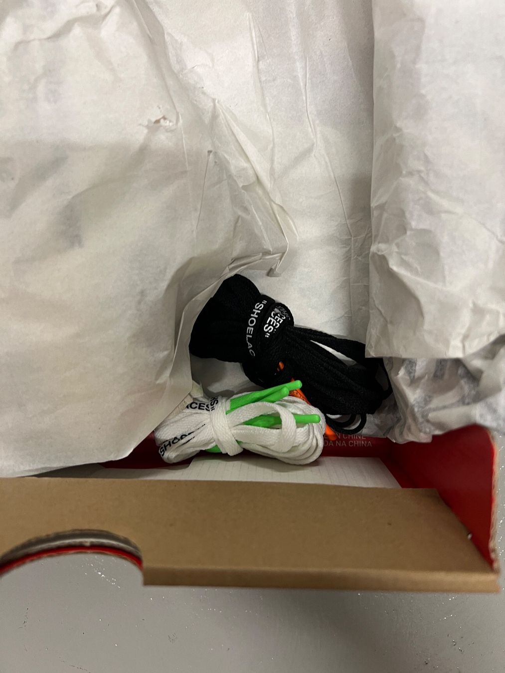 Nike Scarpe da uomo: Air Force 1 Low Off-White - EU 45.5 – Nuovo e nell'imballaggio originale da Bern venduto da ElevenFive 4