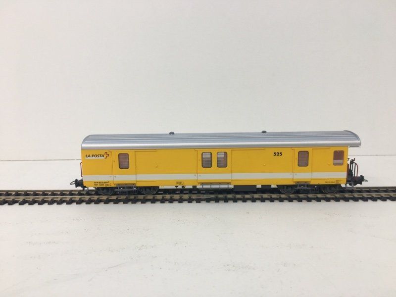 RailTop Modelleisenbahnen: Railtop 31711 Schweizer Postwagen Z4 – Gebraucht aus Büsserach von ModellbahnDepot 3
