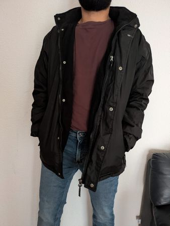 Winterjacke mit 5 Taschen (schwarz)