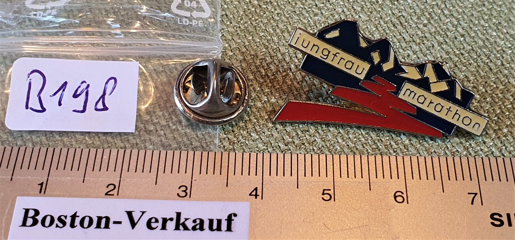 Spille & Fermagli: B198 - Pin Jungfrau Marathon Schweiz – Usato da Reinach BL venduto da Boston-Verkauf 2