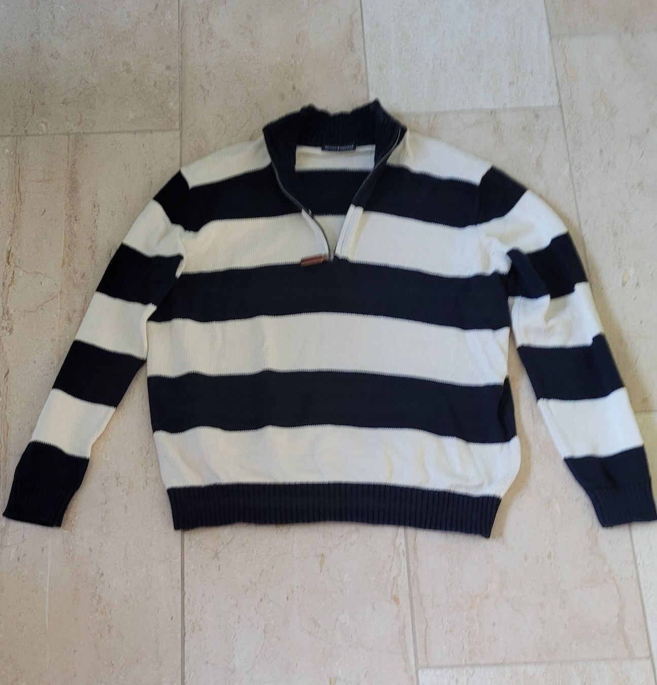 Brandy Melville Maglioni & Felpe: Pullover gestreift Brandy Melville – Usato da Wangen b. Olten venduto da nad_w9g9