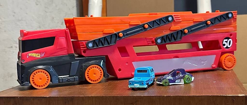 Giocattoli: Hotwheel mega truck – Usato da Kriens venduto da aneja 2