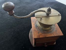 Kaffee Mühle  - antik