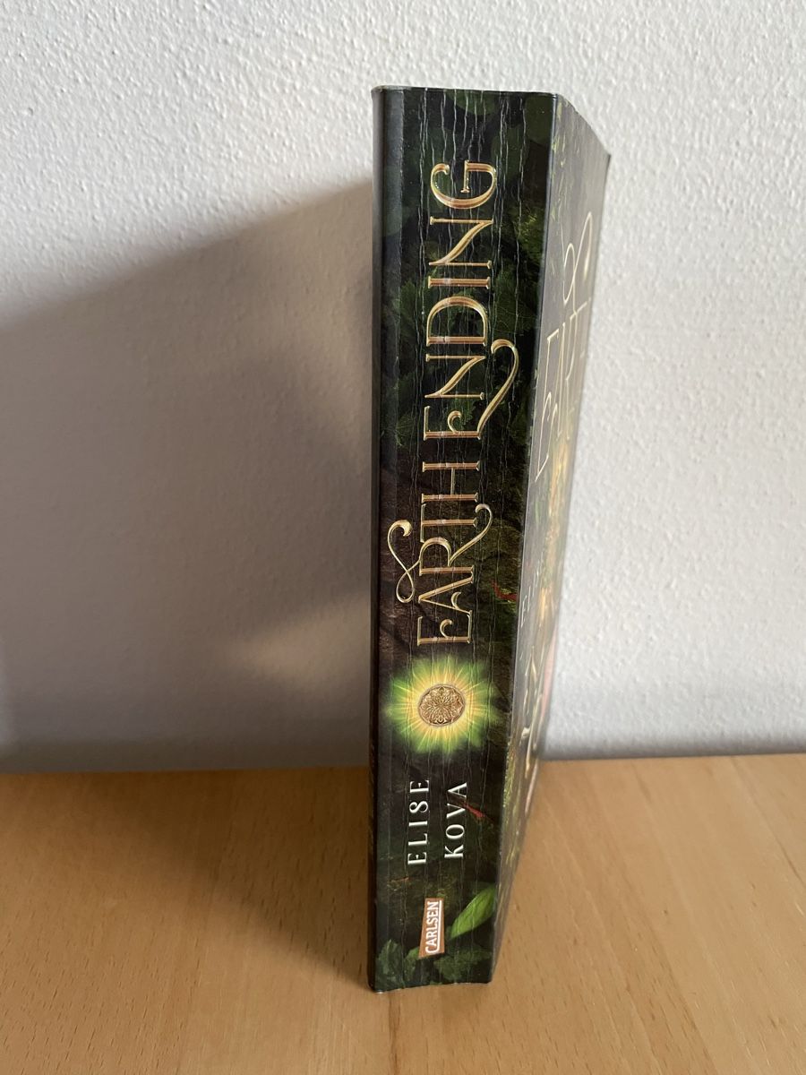 Libri: Earth Ending - Elise Kova – Usato da Schwarzenburg venduto da Michellu 2