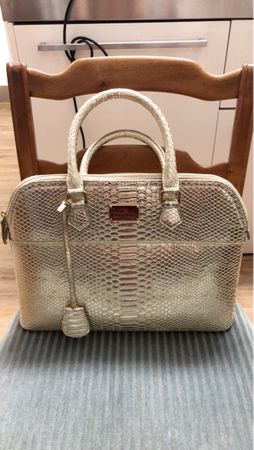 Elegante Handtasche in Schlangenlederoptik - Gold!