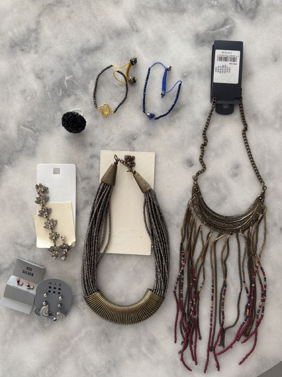 Autres bijoux: Schmuck  – Neuf avec emballage d'origine à Burgdorf par mah_6q9l