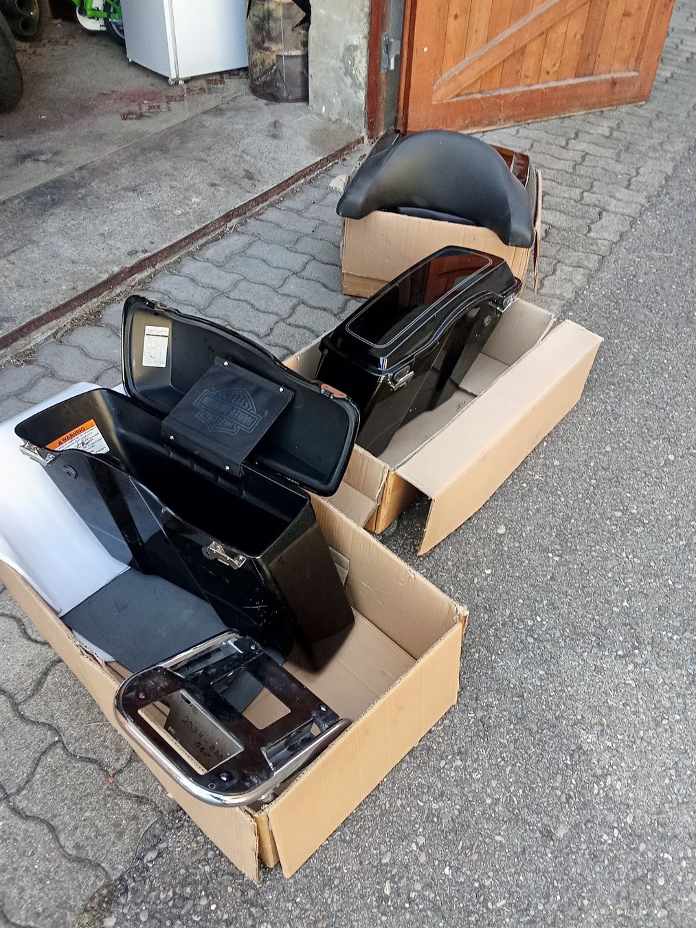 Harley-Davidson Topcase: Teile Harley Davidson – Usato da Raperswilen venduto da pm7_76mx