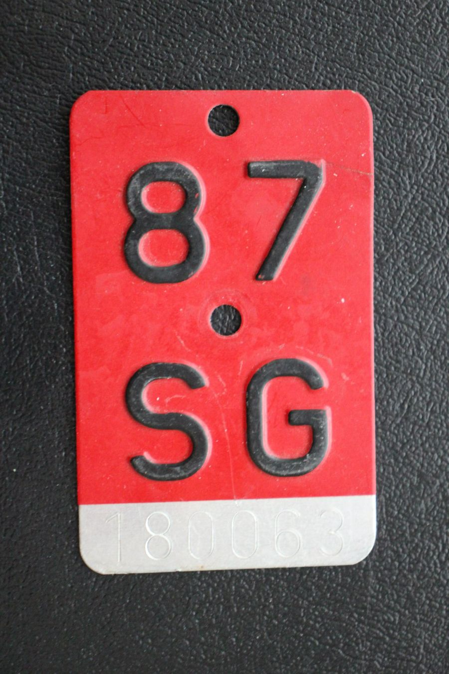 Schilder: Nummernschild  SG  87  Velonummer – Gebraucht aus Wiedlisbach von han_n6ff
