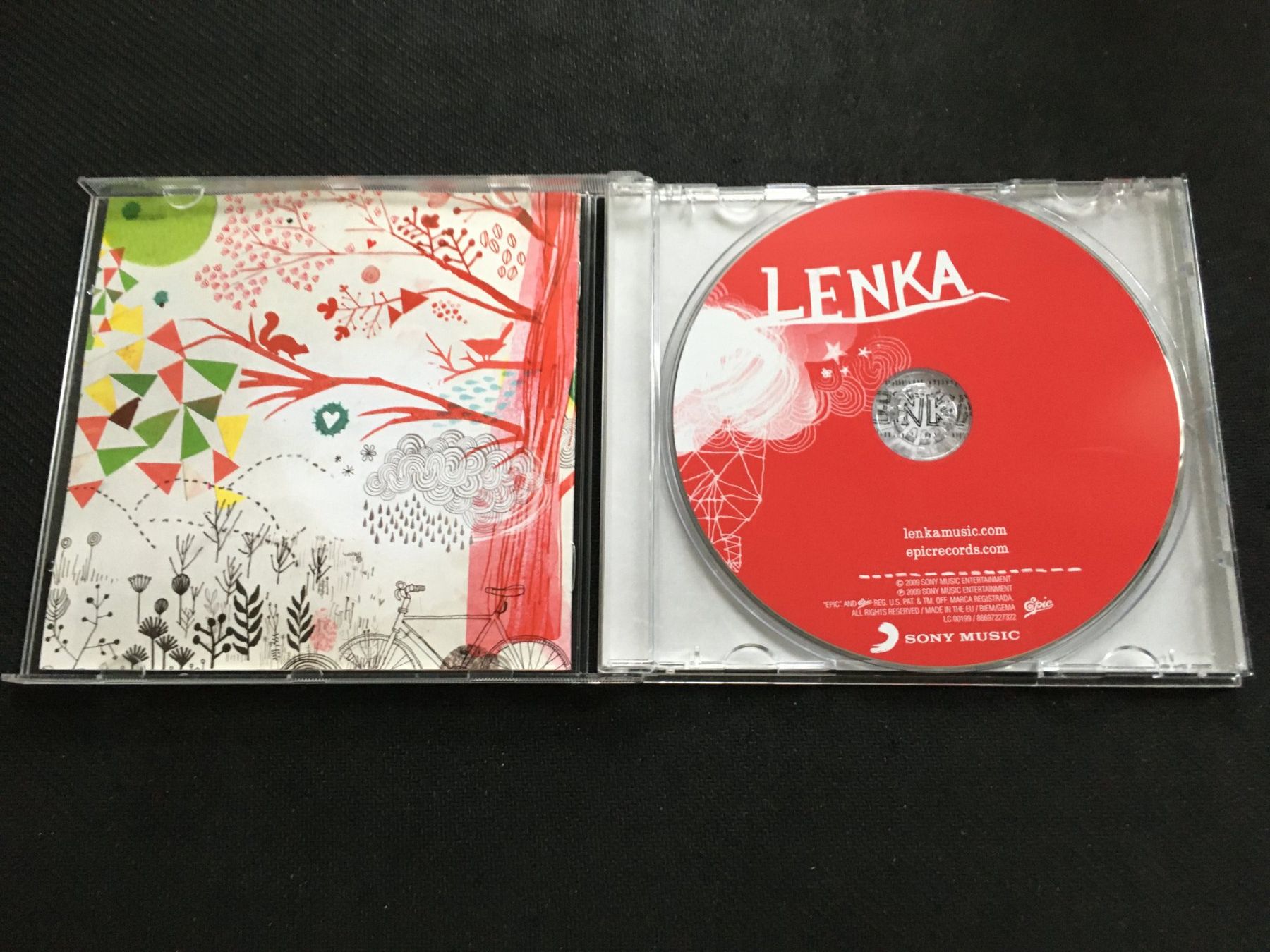 CDs: Lenka - The Show -CD- – D'occasion à St.Gallen par MedienJoe 1