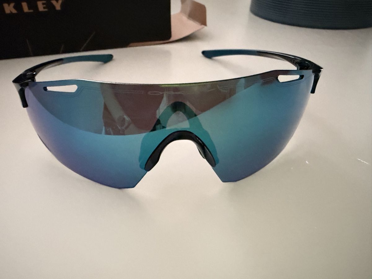 Oakley Brillen & Gläser: Oakley Sunglasses Cybr Dyno – Neu und originalverpackt aus Zollikon von Olga_ 4