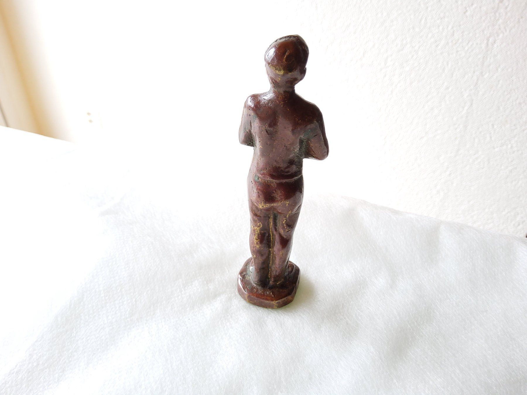 Figuren: Petite statuette ancienne en bronze  – Gebraucht aus Malleray von Broc-Mo 2