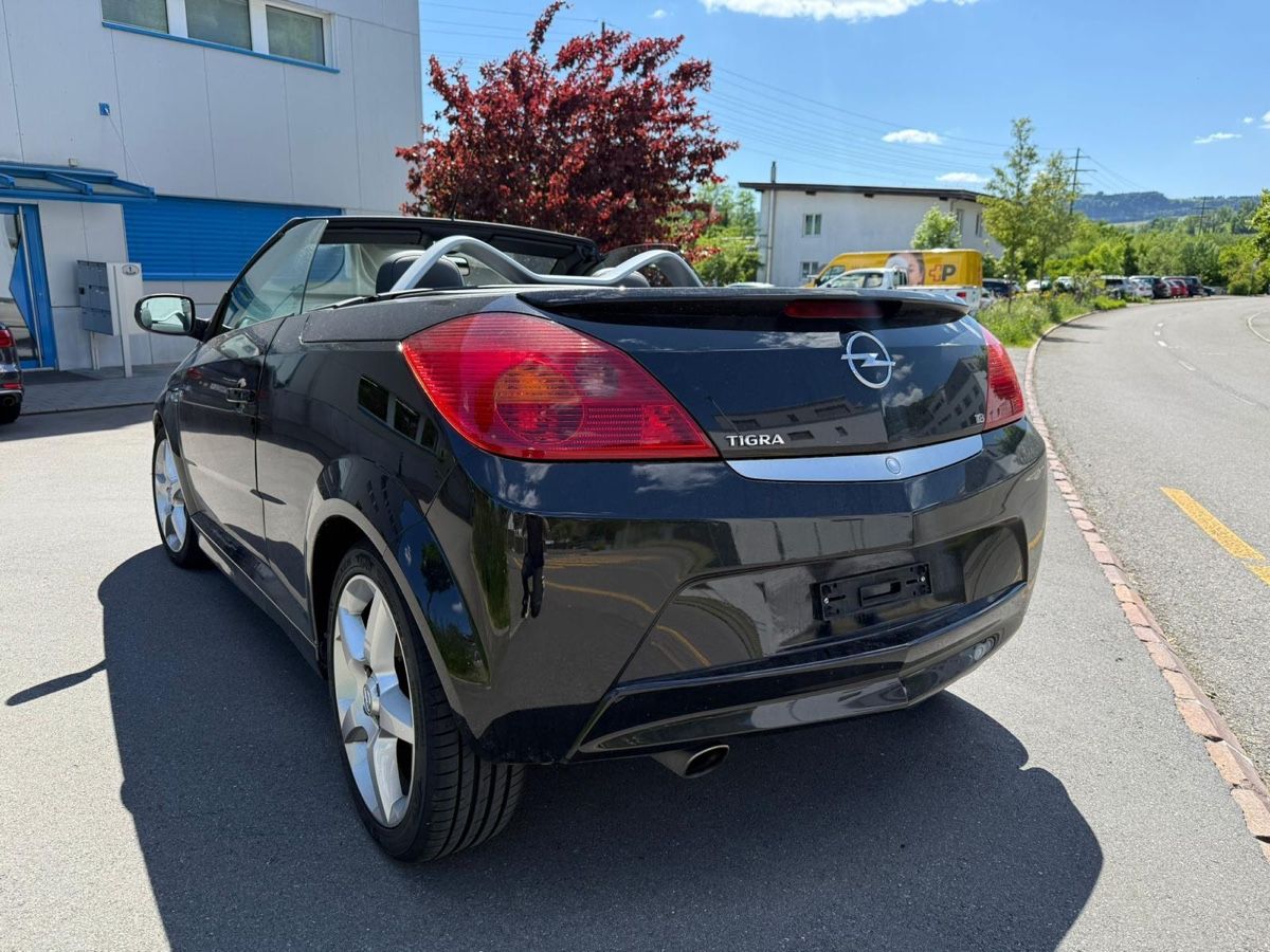 Opel Autos: Opel Tigra 18 schwarz – D'occasion à Luzern par lelement 3