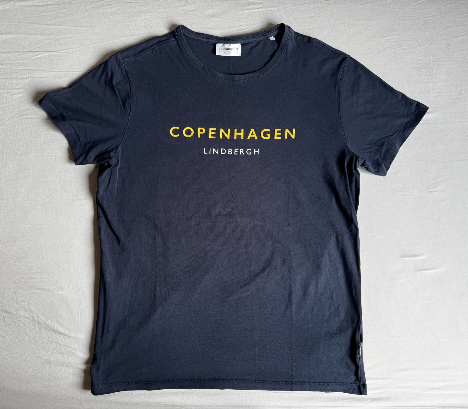 T-shirt: Lindbergh T-shirt, Navy, L – Usato da Vilters venduto da Sidsel_M
