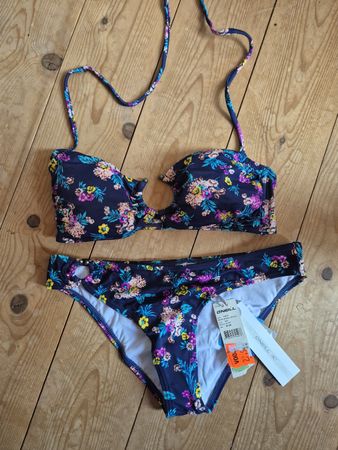 O'Neill Bikini mit Blumenmuster, C Cup, Grösse 36, Neu!