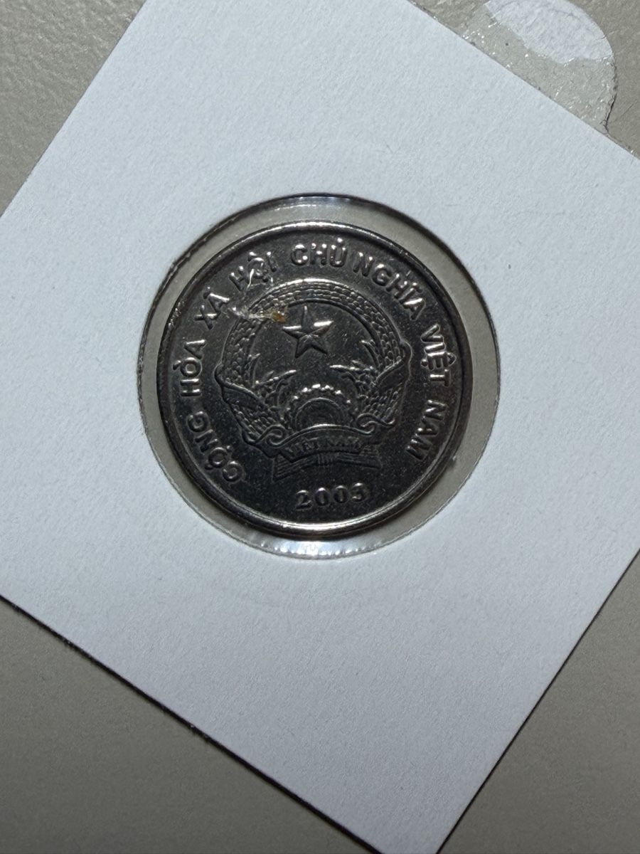 Alle Münzen: Vietnam - 500 dong - 2003 – Gebraucht aus Payerne von Mike1682 1