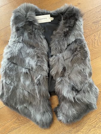 Neues Gilet in Grau Gr M Kunstfell