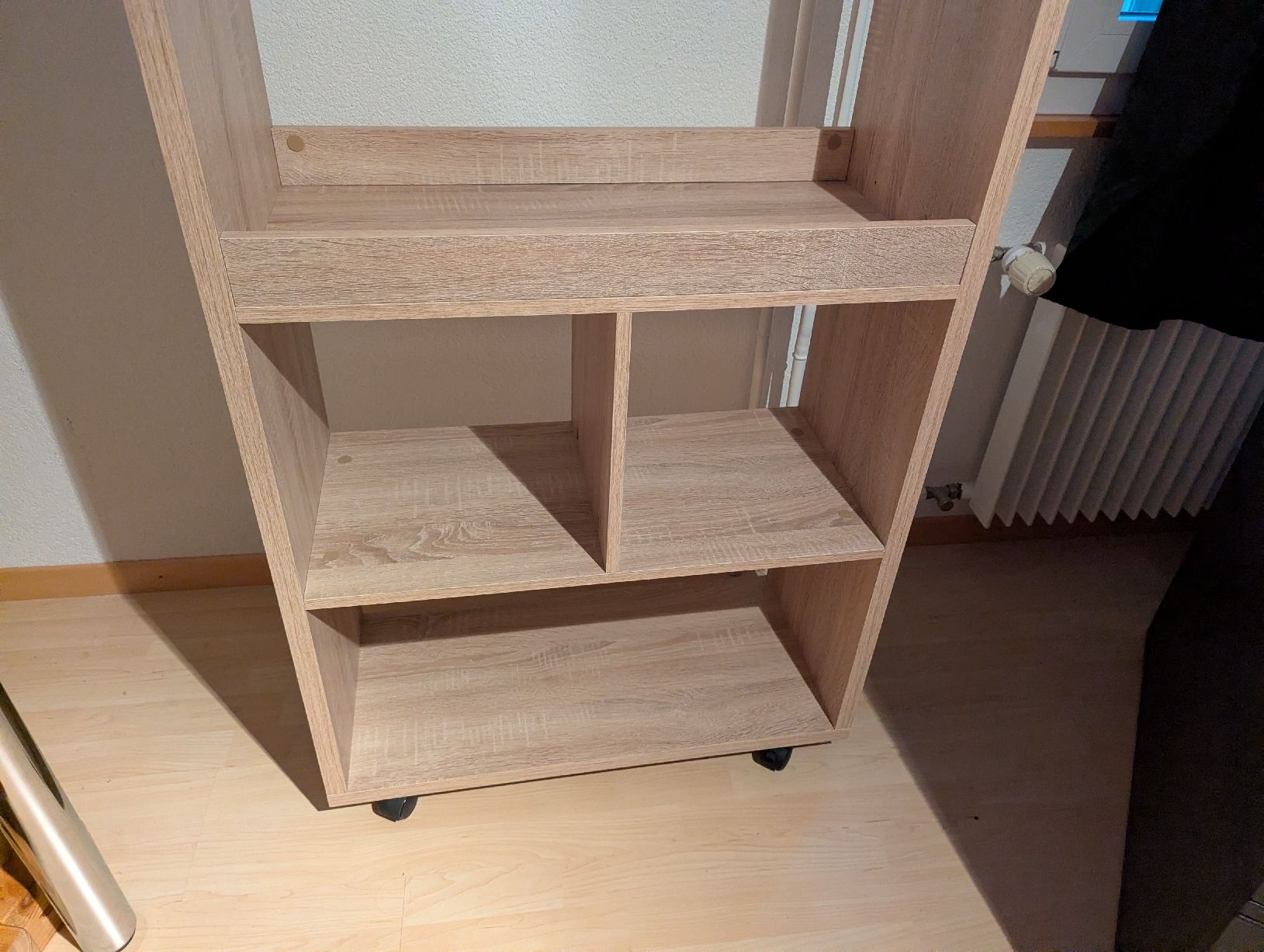 Porte manteau: Kleiderständer / Garderobe auf Rollen – Eichenoptik – D'occasion à St. Gallen par mic_6g5v 3