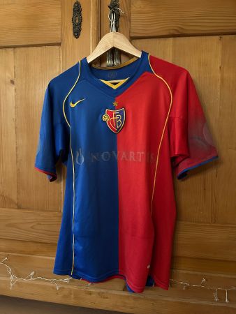Fc Basel M. Yakin Trikot ab1.- Grösse M