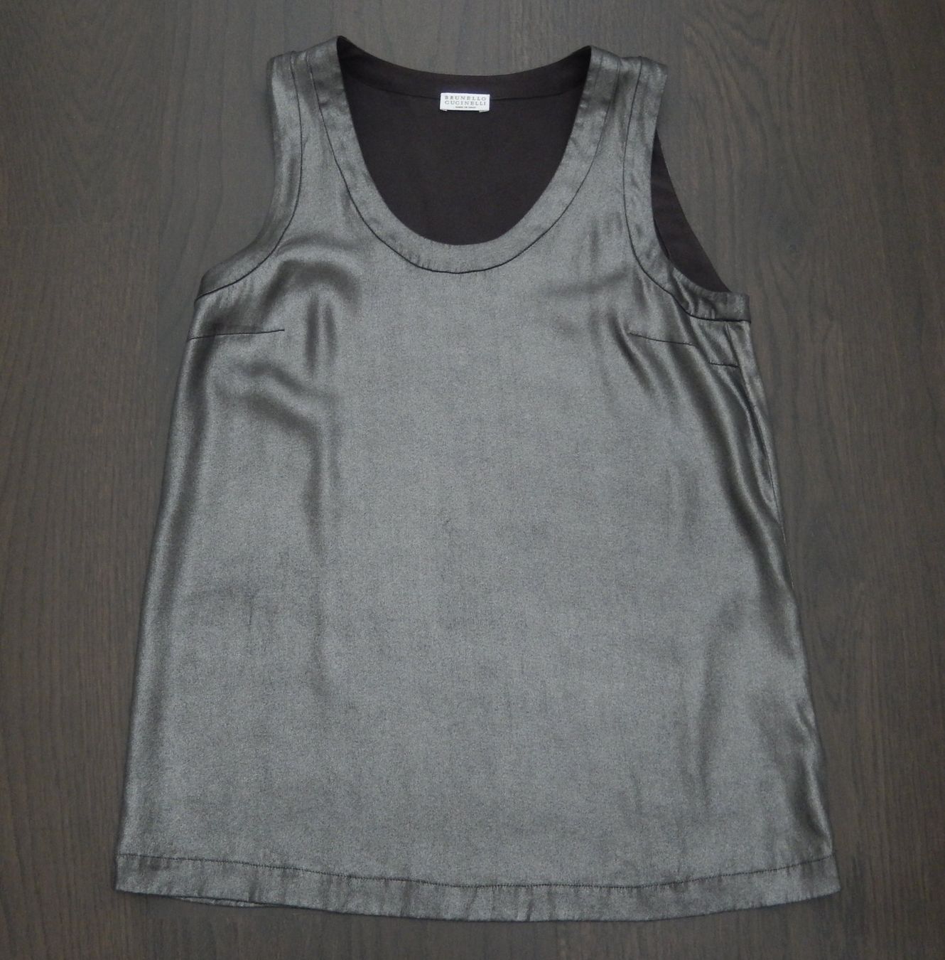 Brunello Cucinelli Tops: Orig. BRUNELLO CUCINELLI Seidentop Anthrazit Metallic Gr. 36 – Gebraucht aus Tuggen von vivira 3