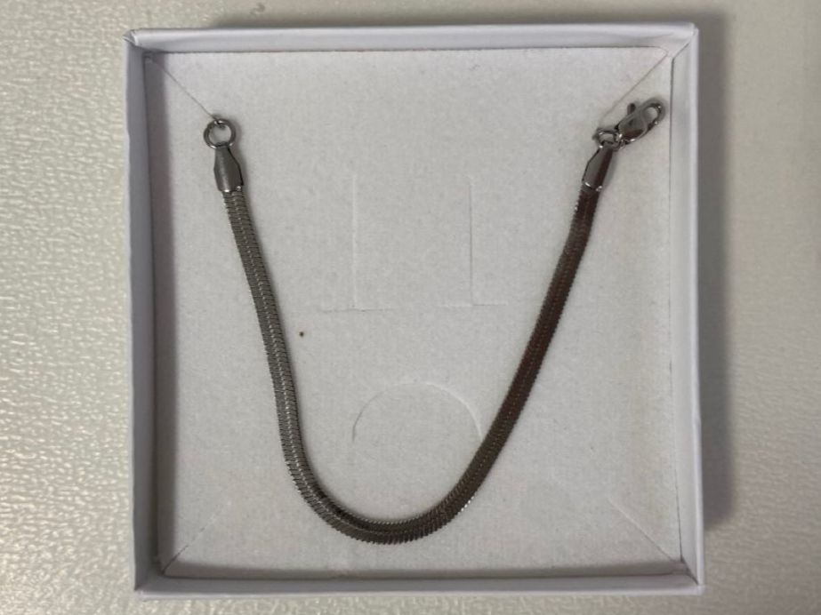 Bracciali & Braccialetti: Silbernes Armband von Meine Kette – Nuovo e nell'imballaggio originale da Zürich venduto da dedasiba 3