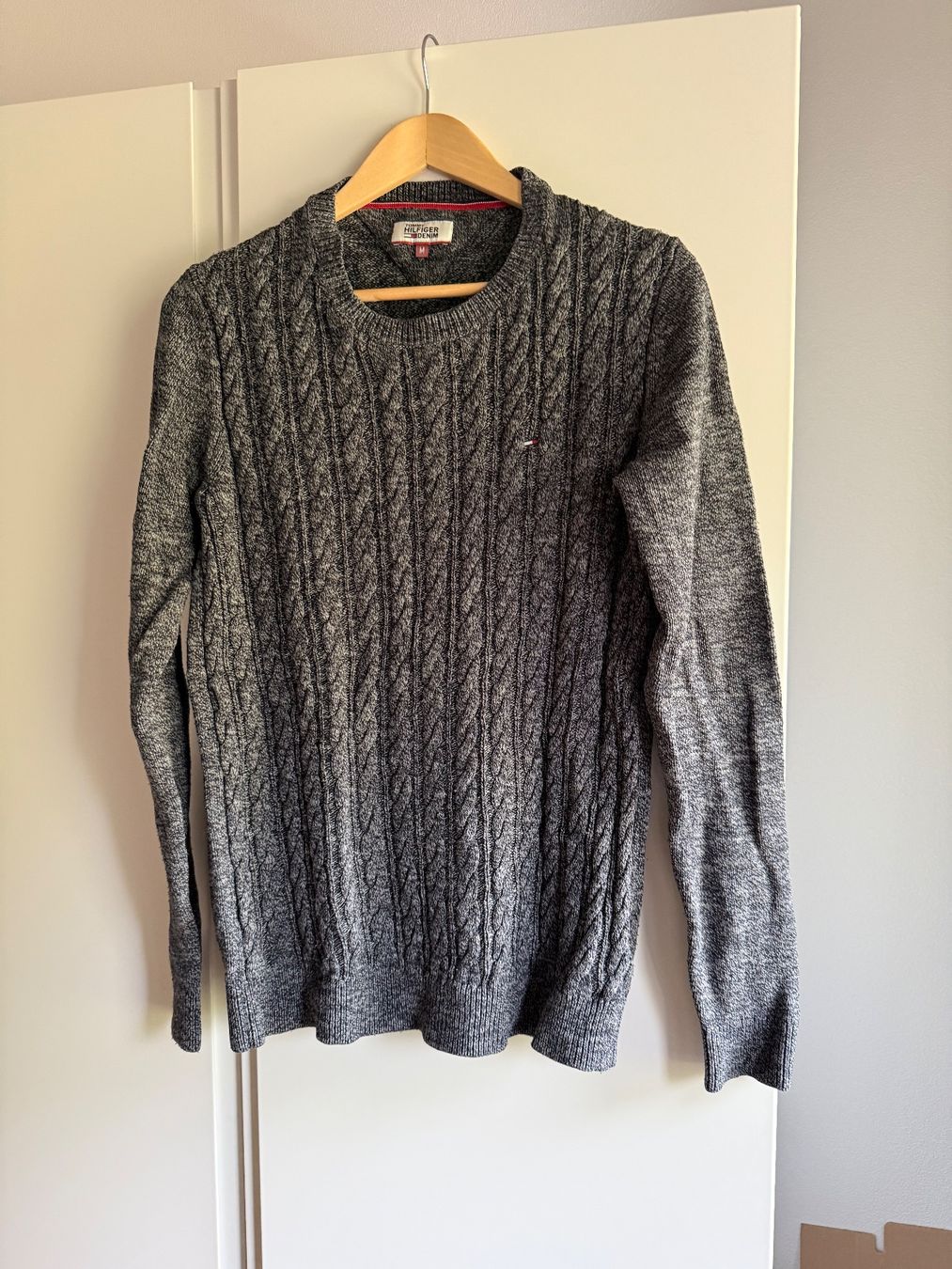 Tommy Hilfiger Maglioni & Felpe: Tommy Hilfiger Strickpullover Männer – Usato da Buchs ZH venduto da anviesku