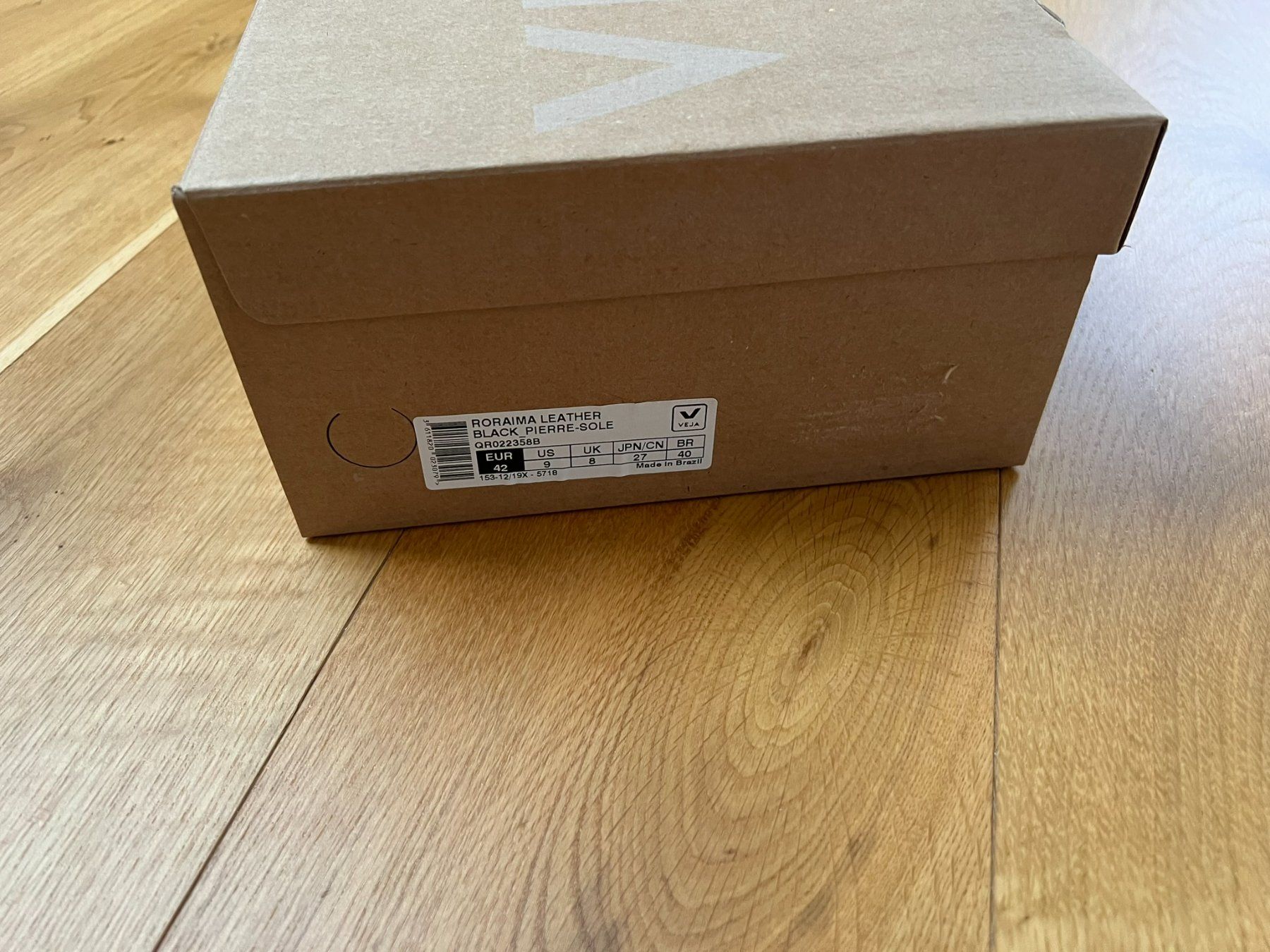 Veja Herrenschuhe: NEUE Original VEJA Sneakers, Grösse 42 – Neu und originalverpackt aus Biel-Benken BL von Aplus0 7