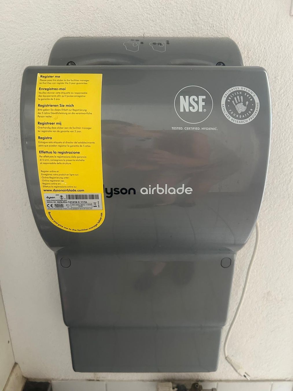 Dyson Asciugacapelli: Dyson Airblade Handtrockner grau Zustand gut – Usato da Rieden SG venduto da michirieden