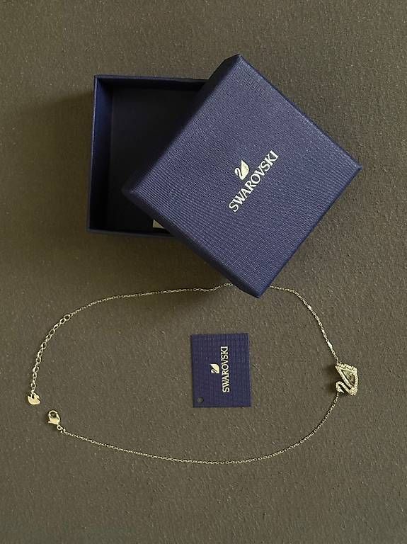 Catenine: Swarovski Schwan Halskette – Usato da Winterthur venduto da hndrxxoxo 2