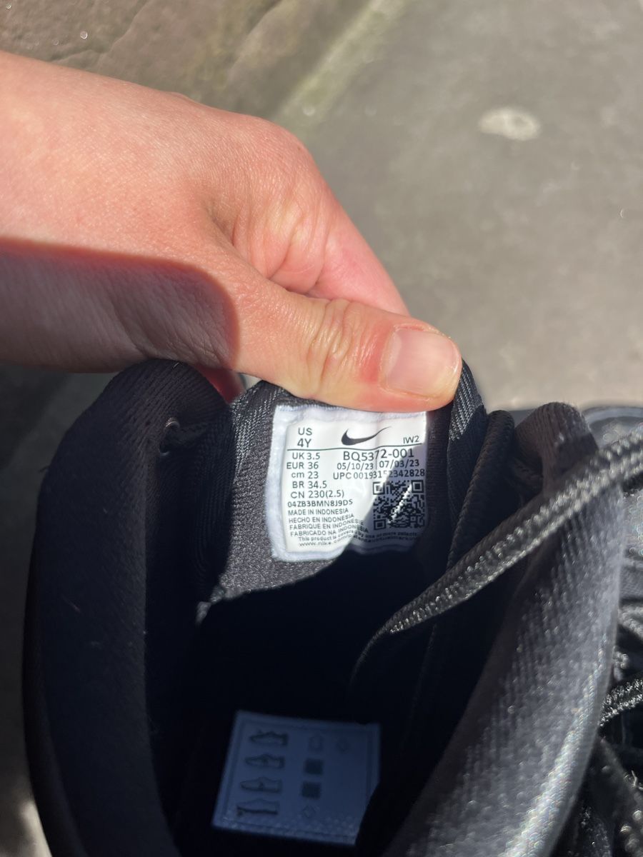 Nike Herrenschuhe: Nike high cut boots – Neu (gemäss Beschreibung) aus Zürich von cla_psy5 3