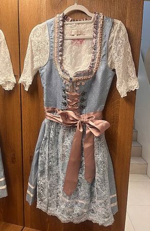 Krüger Dirndl mit Bluse 