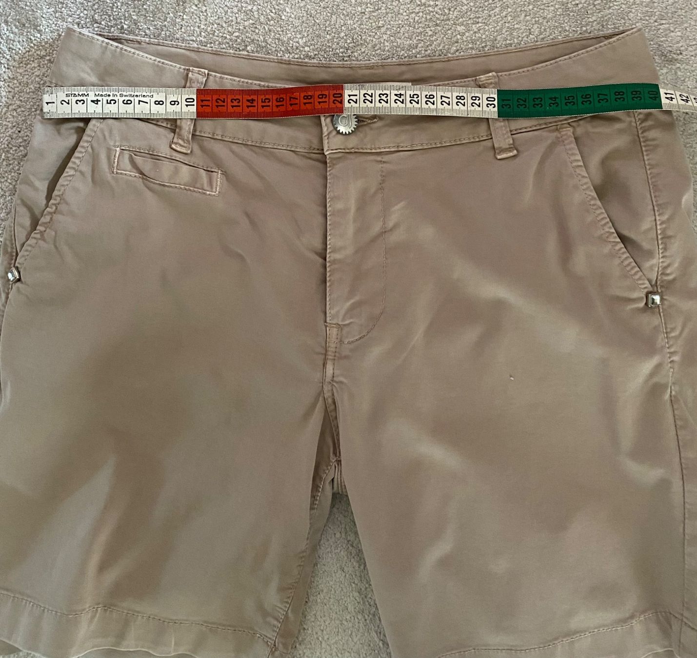 Pantaloni: Pantaloni corti donna – Usato da Novazzano venduto da ige_cwq5 5