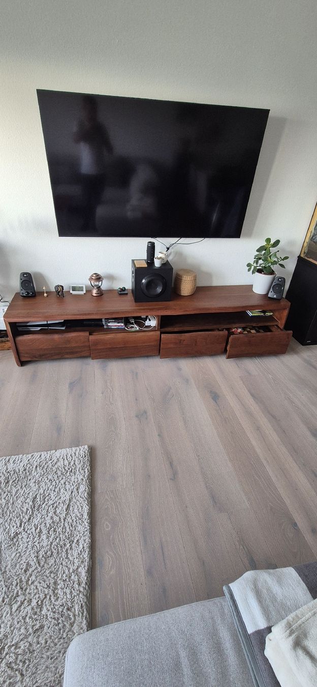 Mobili TV: Sideboard  – Usato da Euthal venduto da nil_l8ff 1