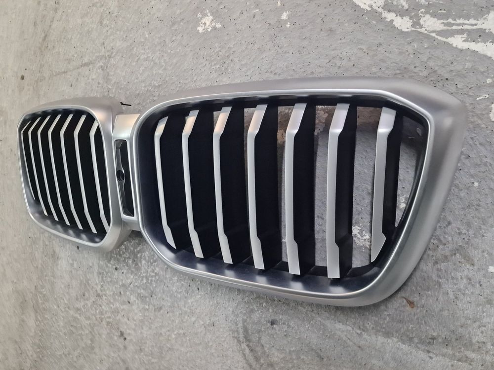 7464921 BMW X3 G01 Grille calandre supérieure de pare-chocs avant, 103