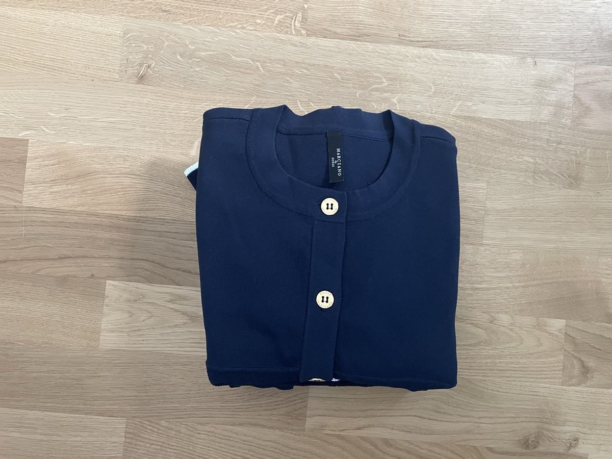 Guess Lotti di vestiti: Guess Marciano Rüschen 2-Piece – Nuovo (secondo la descrizione) da Muntelier venduto da pagania 2